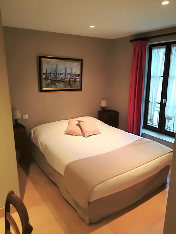 Hostellerie Saint Martin- Logis Hotel Et Restaurant Creully sur Seulles Exterior foto