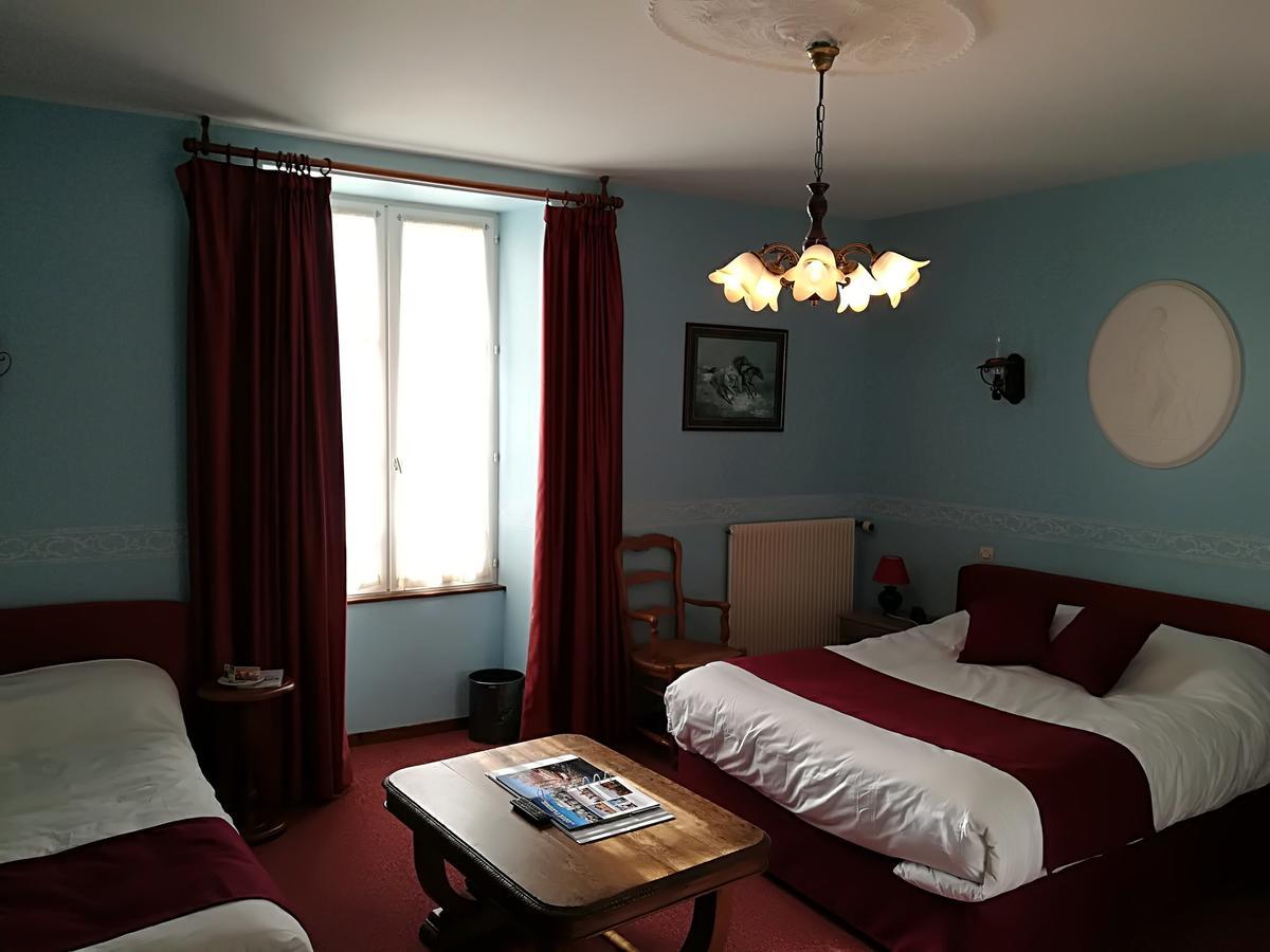Hostellerie Saint Martin- Logis Hotel Et Restaurant Creully sur Seulles Exterior foto