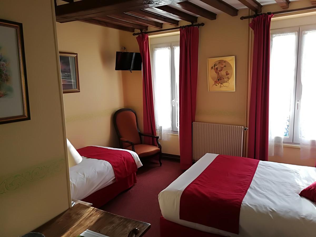 Hostellerie Saint Martin- Logis Hotel Et Restaurant Creully sur Seulles Exterior foto
