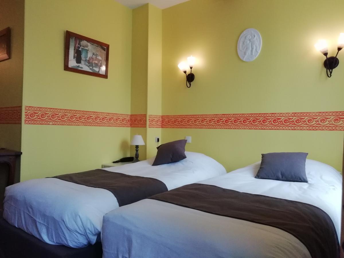 Hostellerie Saint Martin- Logis Hotel Et Restaurant Creully sur Seulles Exterior foto